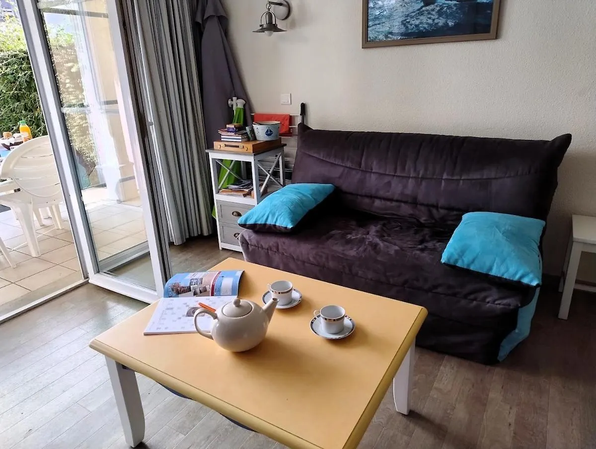 A 03 Pool Apartment With Sea View Фуэнан